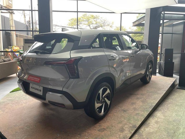 PT Mitsubishi Krama Yudha Sales Indonesia (MMKSI) meresmikan tiga diler 3S baru bersama Sun Motor Group di Cibubur, Cibinong, dan Lippo Cikarang, Selasa (3/10/2023). Foto: Sena Pratama/kumparan