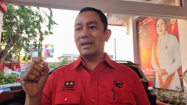 Ketua DPC PDIP Kota Semarang, Hendrar Prihadi. Foto: Intan Alliva Khansa/kumparan