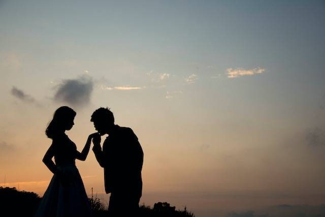 Gombalan Hari Kamis. Foto hanya ilustrasi. Sumber foto: Unsplash/Tekang