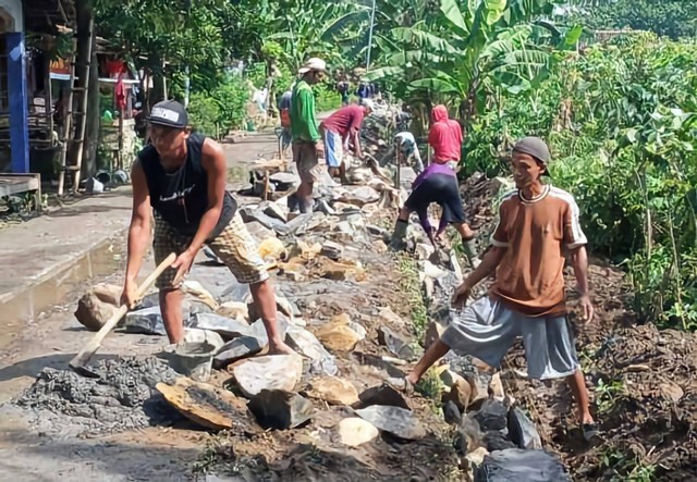 Dana desa bertujuan meningkatkan kesejahteraan dan pemerataan pembangunan desa melalui peningkatan pelayanan publik di desa, memajukan perekonomian desa. Foto: Kemenkeu RI