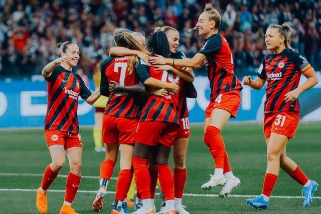 Eintrach Frankfurt mengalahkan Sparta Praha dalam kualifikasi Liga Champions Wanita, Rabu (10/10/2023). Foto: Instagram/@eintrachtfrankfurtfrauen