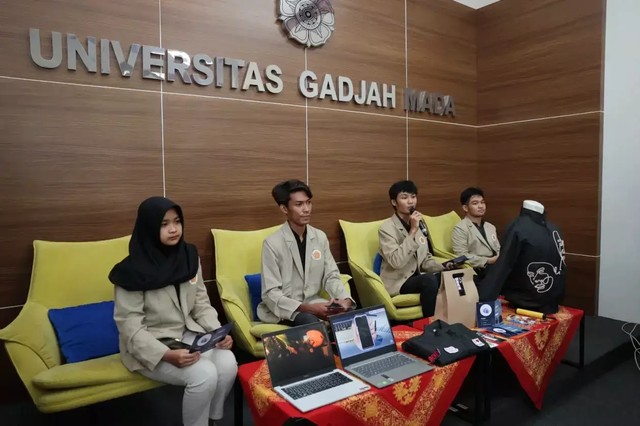 Harga Jaket Keselamatan Buatan Mahasiswa UGM Dibanderol Rp 260 Ribu ...