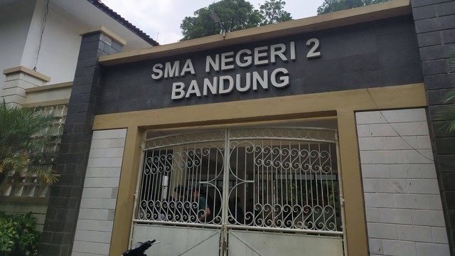 Suasana di SMAN 2 Bandung.  Foto: Rachmadi Rasyad/kumparan