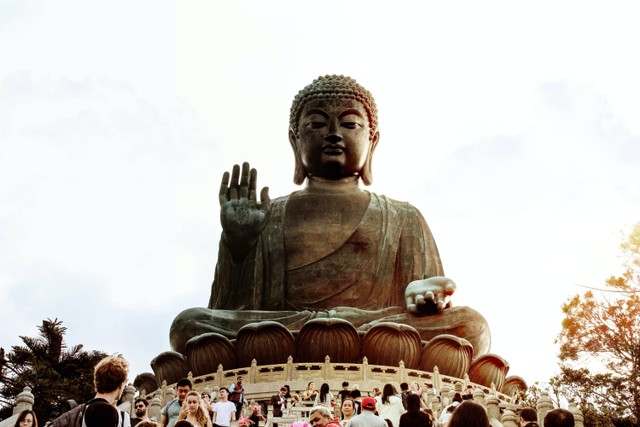 Ilustrasi patung Buddha. Foto: Pexels