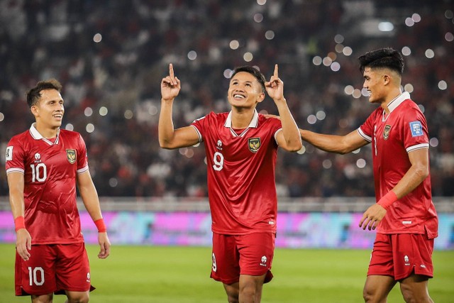 Selebrasi pemain Timnas Indonesia usai mencetak gol ke gawang Brunei Darussalam pada pertandingan Kualifikasi Piala Dunia 2026 Zona Asia di Stadion Gelora Bung Karno, Jakarta, Kamis (12/10/2023). Foto: Jamal Ramadhan/kumparan