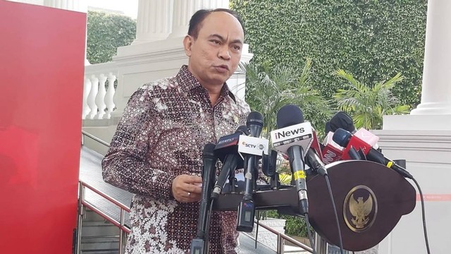 Menkominfo Budi Arie di Kompleks Istana Kepresidenan. Foto: Nadia Riso/kumparan