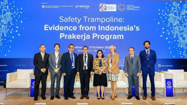 Para pembicara dalam forum Safety Trampoline: Evidence from Indonesia’s Prakerja Program" yang digelar di Marrakesh, Maroko pada 11 Oktober 2023. (PRAKERJA)