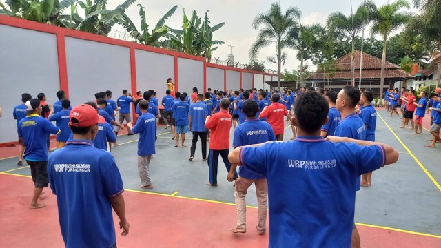 Suasana senam pagi di Rutan Purbalingga. Foto: Humas Rutan Purbalingga.