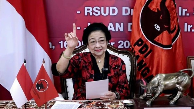 Ketum PDIP Megawati Soekarnoputri memberikan sambutan dalam peresmian kantor daerah hinga RSUD Ir Soekarno. Foto: PDIP