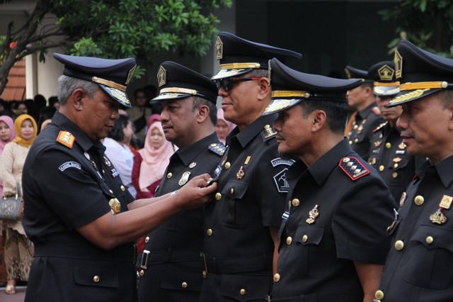 Lantik 181 Pejabat , Kakanwil Kemenkumham Jateng Semakin Kreatif Dan ...