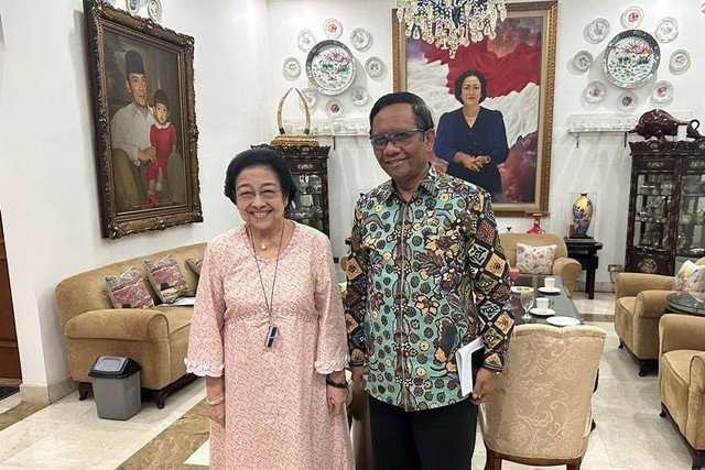 Mahfud MD bertemu Megawati Soekarnoputri, Selasa (17/10/2023). Foto: Dok. Istimewa