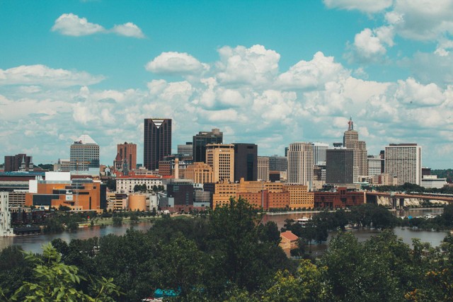 Ilustrasi Pengertian Kota. Sumber: Unsplash.com/Matt Jones