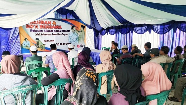Kegiatan dilaksanakan di Hamdhani Center Jalan Hasanuddin Pangkalan Bun, Kamis (19/10/2023) dan dihadiri puluhan relawan dan simpatisan AMIN. Foto: Ist
