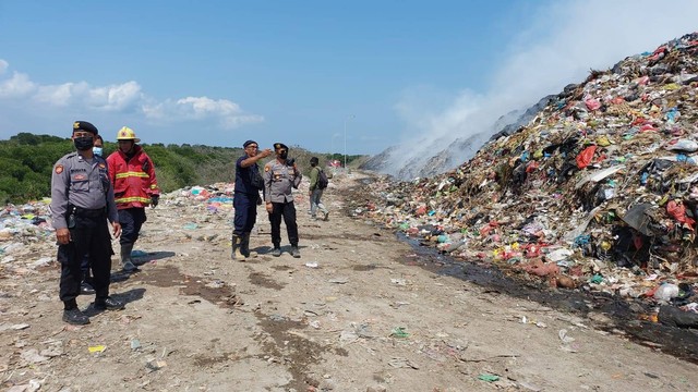 Kebakaran di TPA Suwung, Denpasar, Bali - IST