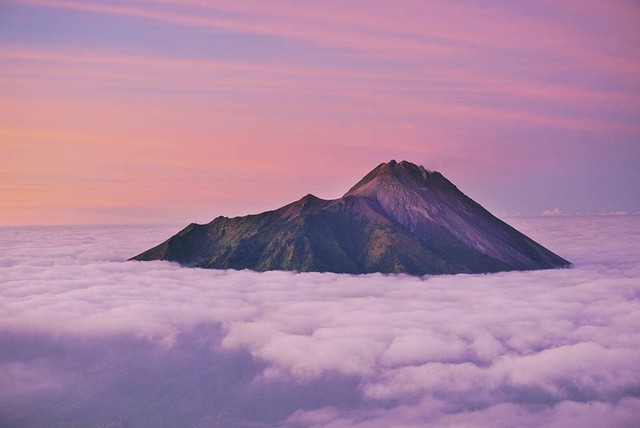 Ilustrasi gunung di Yogyakarta. Sumber: www.unsplash.com