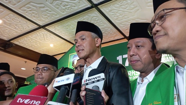 Bacapres dari PDI Perjuangan, Ganjar Pranowo dalam acara Workshop Nasional Anggota DPRD Fraksi PPP se-Indonesia di Hotel Mercure, Ancol, Jakarta Utara, Jumat (20/10/2023). Foto: Fadlan/kumparan