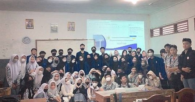 pelaksanaan Kegiatan PKM Mahasiswa kelas 03 APKP002 D4 Akuntansi Pepajakan Universitas Pamulang di SMK PGRI 22 SERPONG pada semester 1