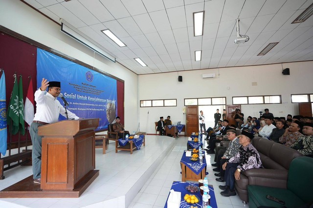 Bacapres Anies Baswedan memberikan kuliah umum di Kampus Pendidikan Ulama Tarjih Muhammadiyah (PUTM). Foto: Dok. Istimewa