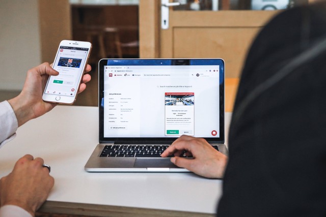 Cara Menggunakan AirDroid, Foto Hanya Ilustrasi: Unsplash/Magnet.me