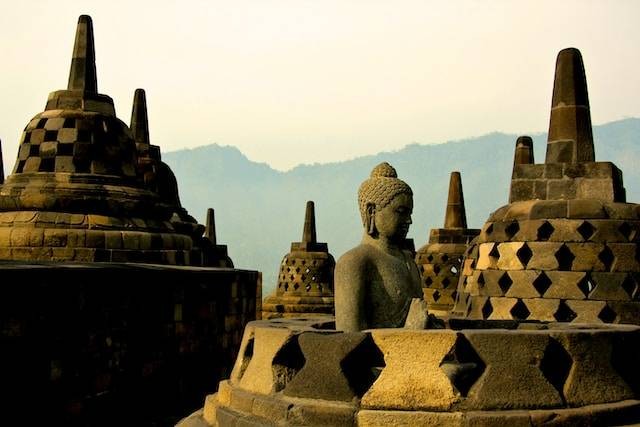 Ilustrasi Sejarah Candi Ijo, sumber foto: unsplash.com/Mario La Pergola