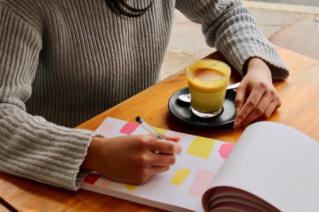 Ilustrasi Sebutkan dan Jelaskan Jenis Topik dalam Peta Minda. Sumber: Foto Unsplash/Gabrielle Henderson