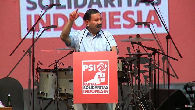 Ketua Umum Partai Gerindra Prabowo Subianto memberikan sambutan saat Deklarasi PSI mendukung pasangan Prabowo Subianto dan Gibran Rakabuming Raka di Djakarta Theater, Jakarta, Selasa (24/10/2023). Foto: Youtube/PSI