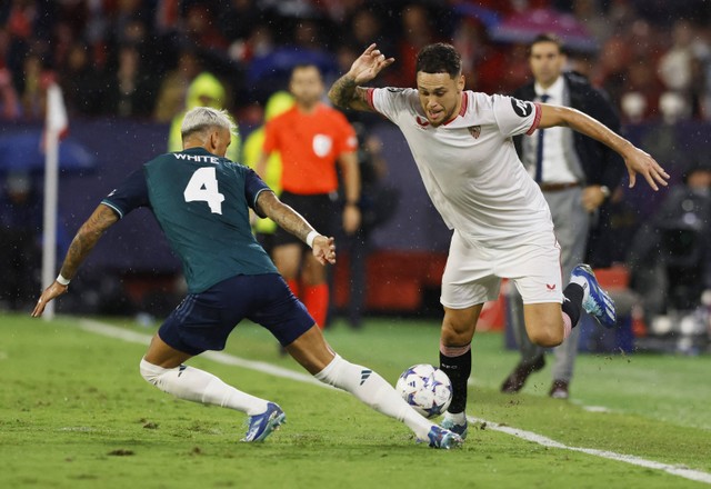 Arsenal vs Sevilla di Liga Champions. Foto: Marcelo Del Pozo/REUTERS