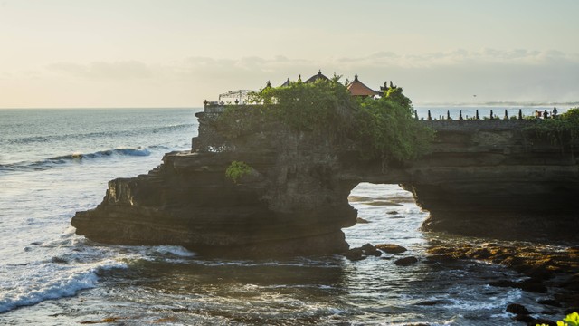 Dataran rendah di Bali, foto hanya ilustrasi: Unsplash/David Dwipayana