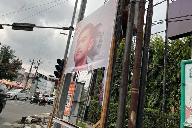 Baliho PSI bertebaran di Kota Medan. Foto: Tri Vosa/kumparan