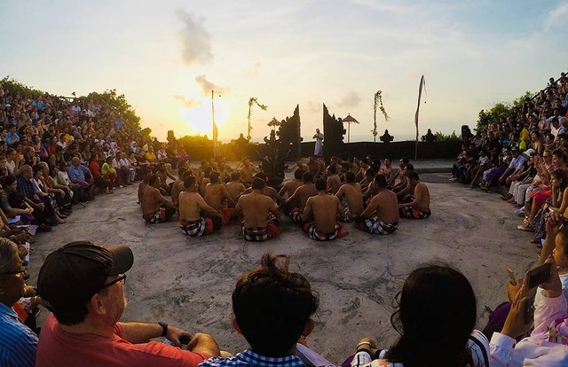 Ilustrasi tempat wisata di kuta bali. Sumber: www.unsplash.com