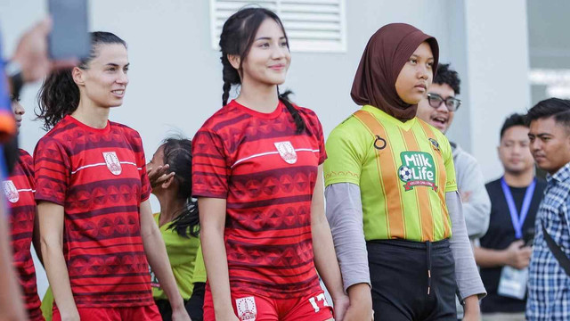 Pesepak bola wanita Shafira Ika. Foto: Instagram.com/shafiraikaputri13