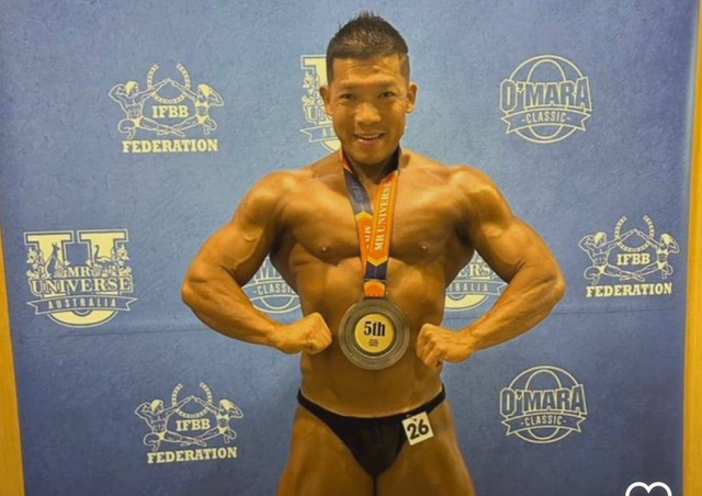 Atlet Pontianak meraih medali kejuaraan binaraga internasional Mr Universe 2023. Foto: Instagram @ifbb_kevland03
