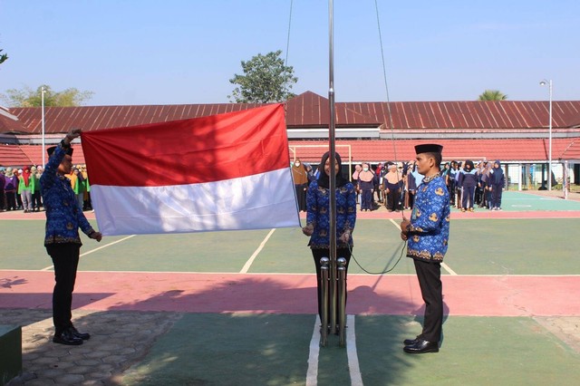 Bersama Majukan Indonesia, Lampusi Gelar Upacara Peringatan Hari Sumpah Pemuda (1)