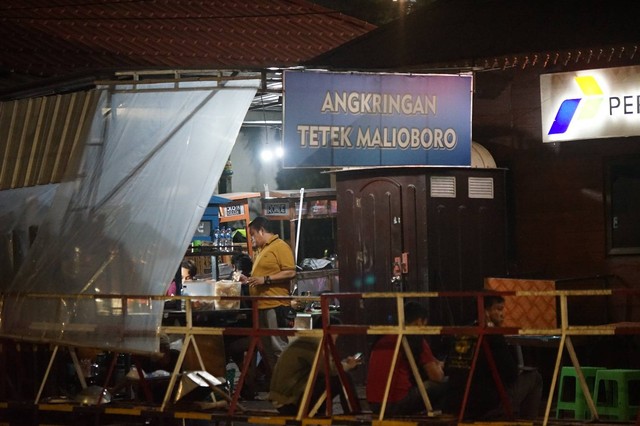 Ilustrasi salah satu angkringan di kawasan Malioboro. Foto: Arif UT/Pandangan Jogja