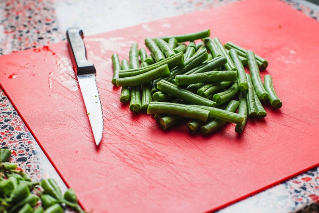 Ilustrasi Cara Masak Kacang Panjang, Foto: Unsplash/Louis Hansel