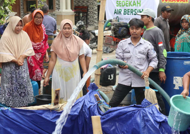50.000 Liter Air Bersih Gratis untuk Warga Jawa Timur