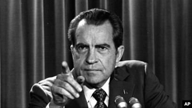 Richard Milhous Nixon, Presiden Amerika Serikat ke-37. Foto: Charles Tasnadi/AP