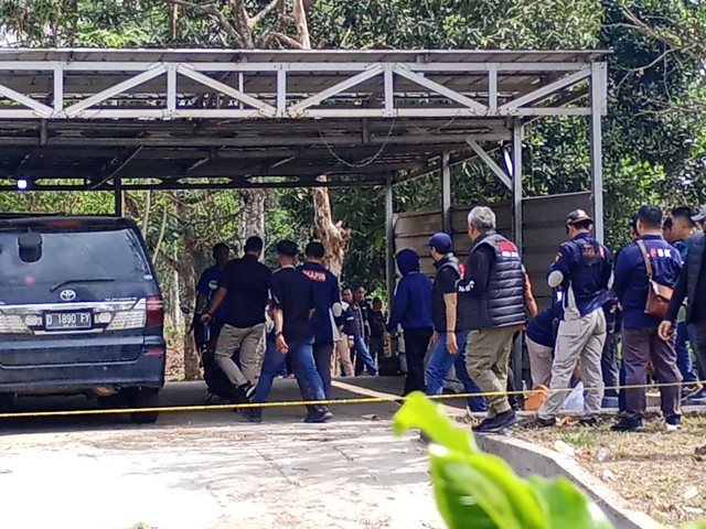 Polda Jabar Gelar Prarekonstruksi Kasus Pembunuhan Ibu Dan Anak Di ...