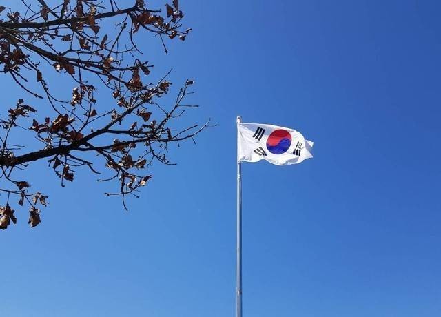 Ilustrasi bendera Korea. Foto: Unsplash. 