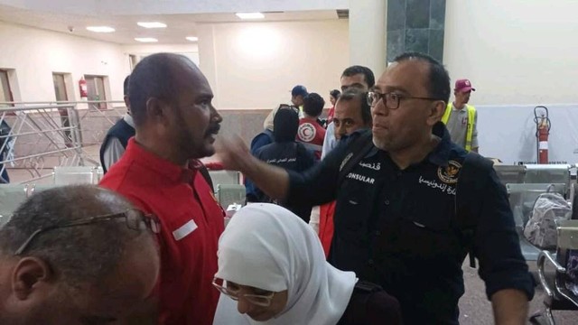 WNI Abdillah Onim berhasil keluar dari Gaza. Foto: Dok. Istimewa