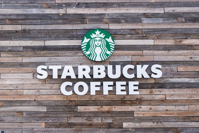 Ilustrasi logo Starbucks. Foto: Michael Gordon/Shutterstock
