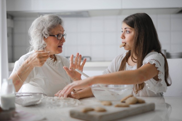 Ilustrasi Cara Membuat Cenil, Foto: Pexels/Andrea Piacquadio