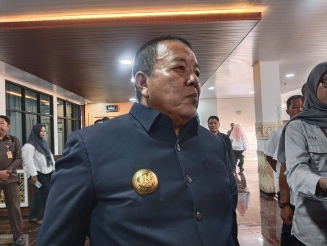 Gubernur Lampung, Arinal Djunaidi saat diwawancarai, Rabu (8/11). | Foto : Galih Prihantoro/ Lampung Geh