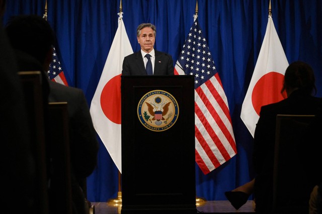 Menteri Luar Negeri AS Antony Blinken menghadiri konferensi pers di Hotel Okura di Tokyo pada 8 November 2023. Foto: Richard A.Brooks / AFP