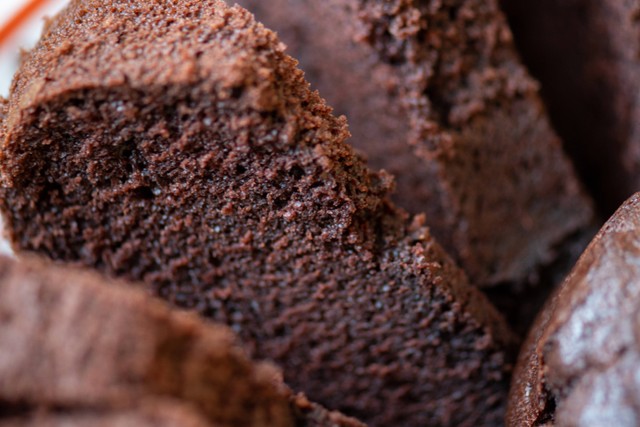 Cara Membuat Bolu Kukus Chocolatos (3 Bahan), Foto Hanya Ilustrasi: Unsplash/Bozhin Karaivanov