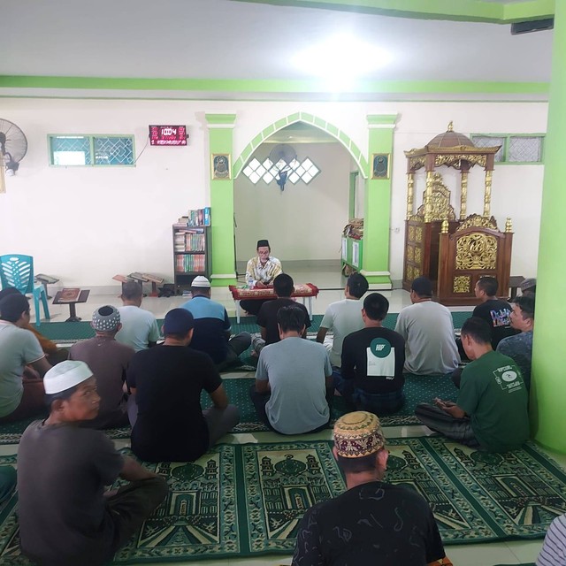 Jumat Berkah, Narapidana Lapas Takalar Laksanakan Dzikir Dan Doa ...