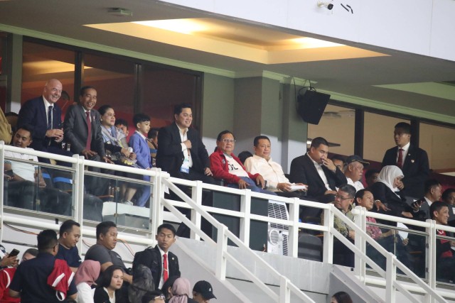 Jokowi dan Prabowo saksikan Piala Dunia U17 di Surabaya Foto: kumparan