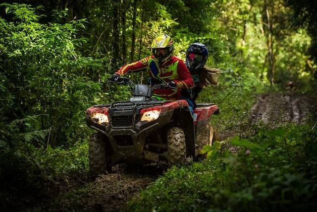 Ilustrasi ATV ride di Bandung, sumber foto: unsplash.com/Elievan Junior