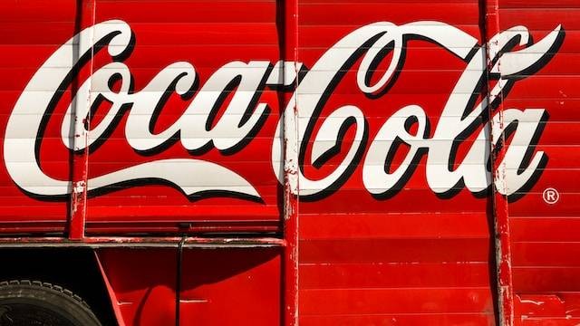 Ilustrasi daftar produk Coca-Cola. Foto: Unsplash