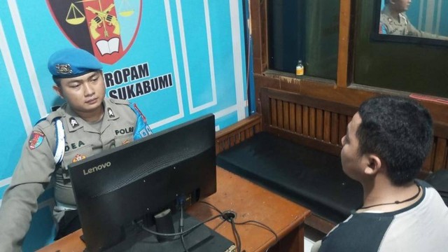 Anggota Polres Sukabumi diperiksa atas kasus salah tangkap dan penyiksaan. Foto: Dok. Istimewa